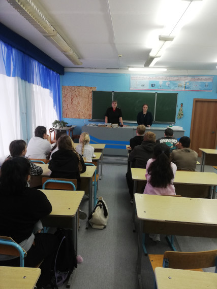 Беседа с сотрудниками полиции.